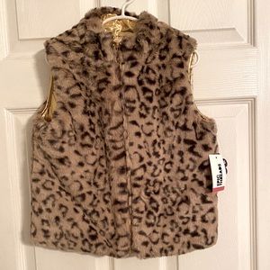 Leopard pattern reversible vest